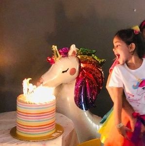 Meet your Posher, Esmeralda